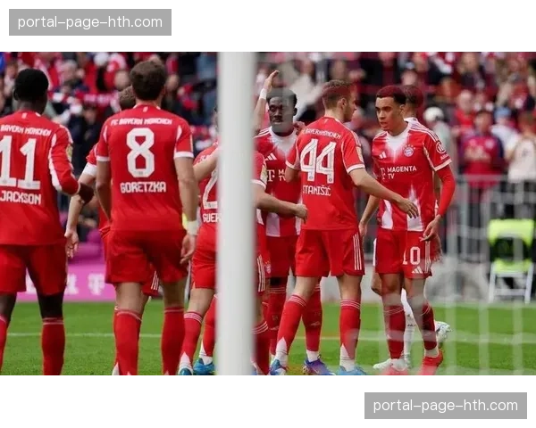 拜仁4-2斯图加特提前夺冠，66%控球率主导比赛节奏